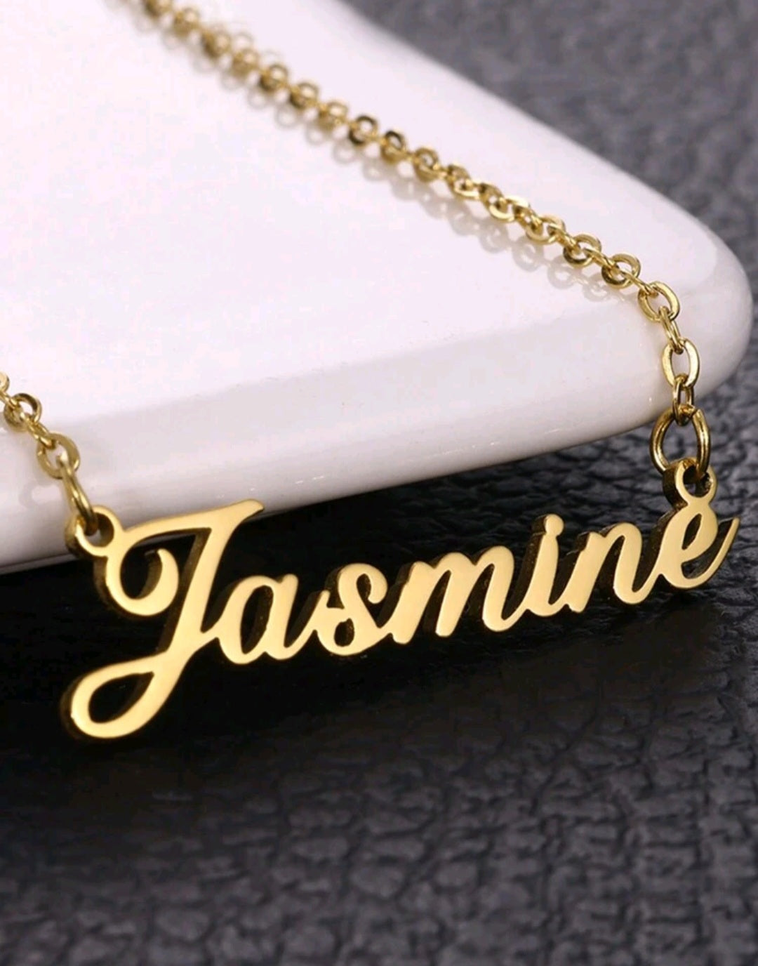Name necklace